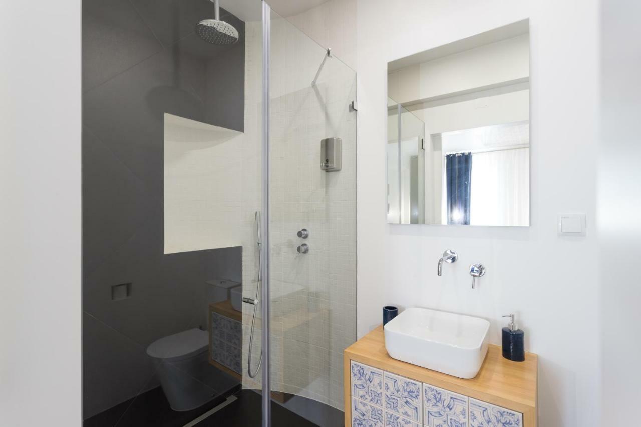 Lisbon Airport Suites Екстериор снимка
